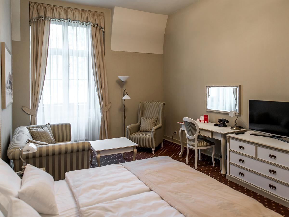Hotel Gino Park Palace Považská Bystrica Exterior foto